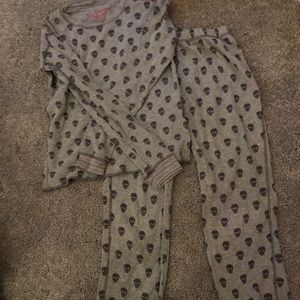 Super cute pj salvage set